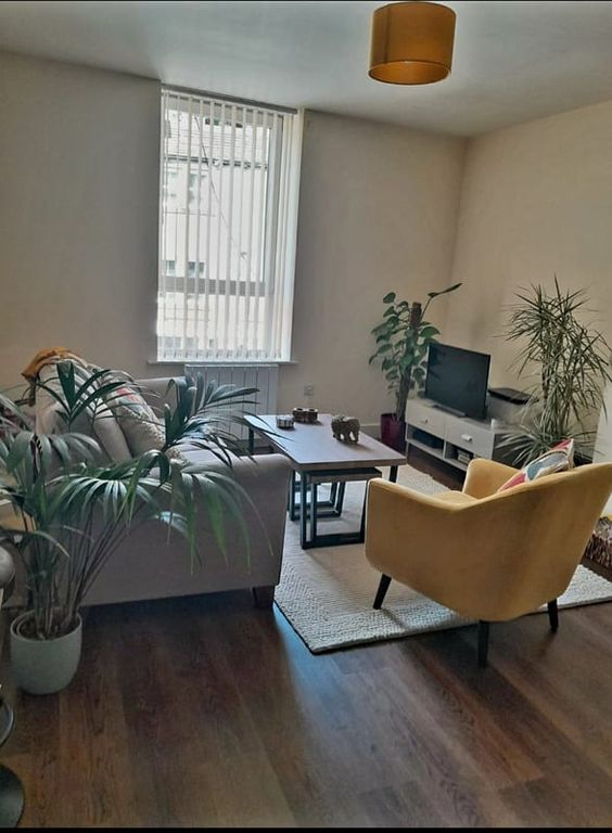 Property photo 2 of 9