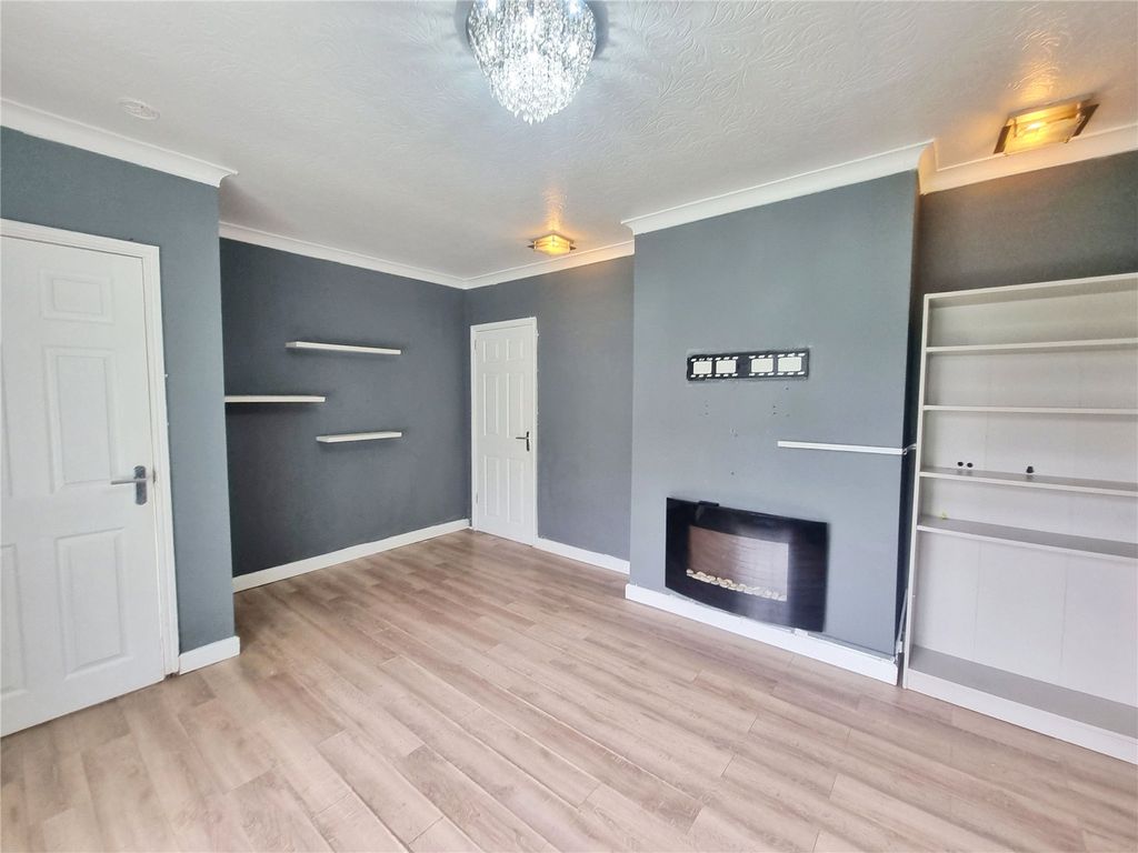 Property photo 2 of 7 Picture No. 08