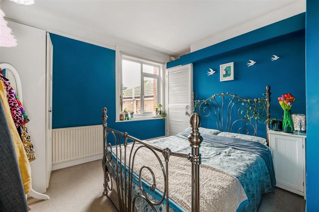 Property photo 3 of 23 Master Bedroom.Jpg