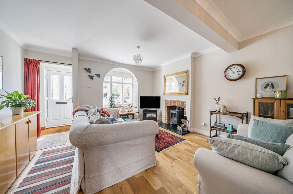 Property photo 2 of 22 1354129-8-68c2Db8...