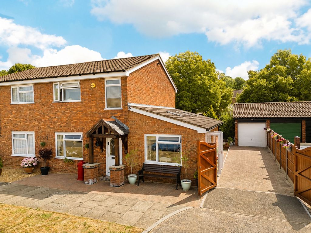 Property photo 1 of 19