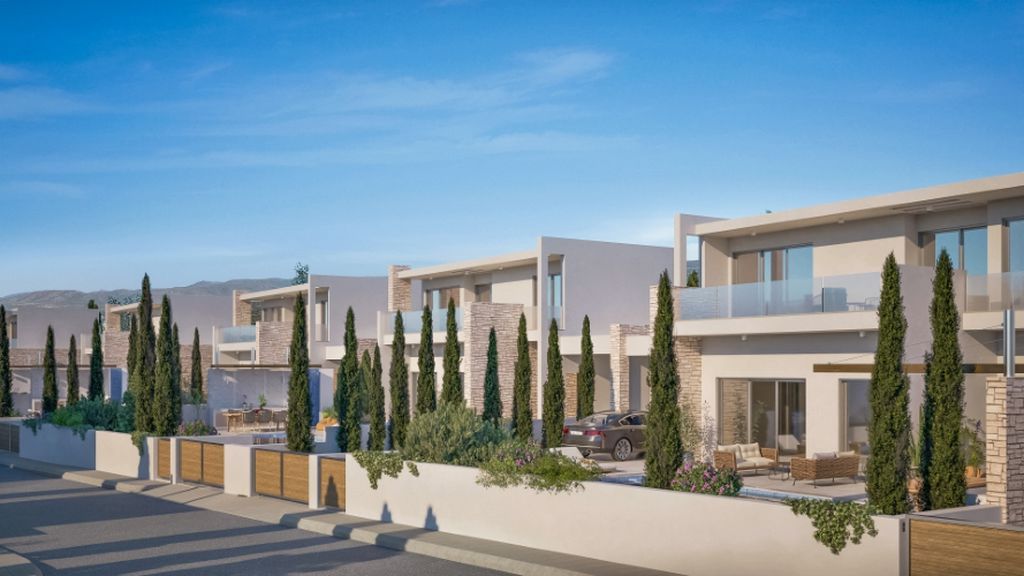 Property photo 1 of 16 Villa Street View -