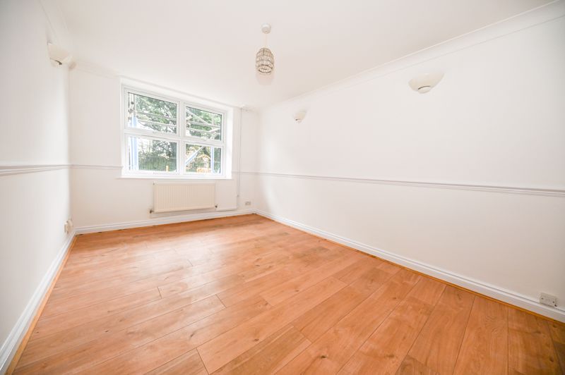 Property photo 3 of 5 Photo 2