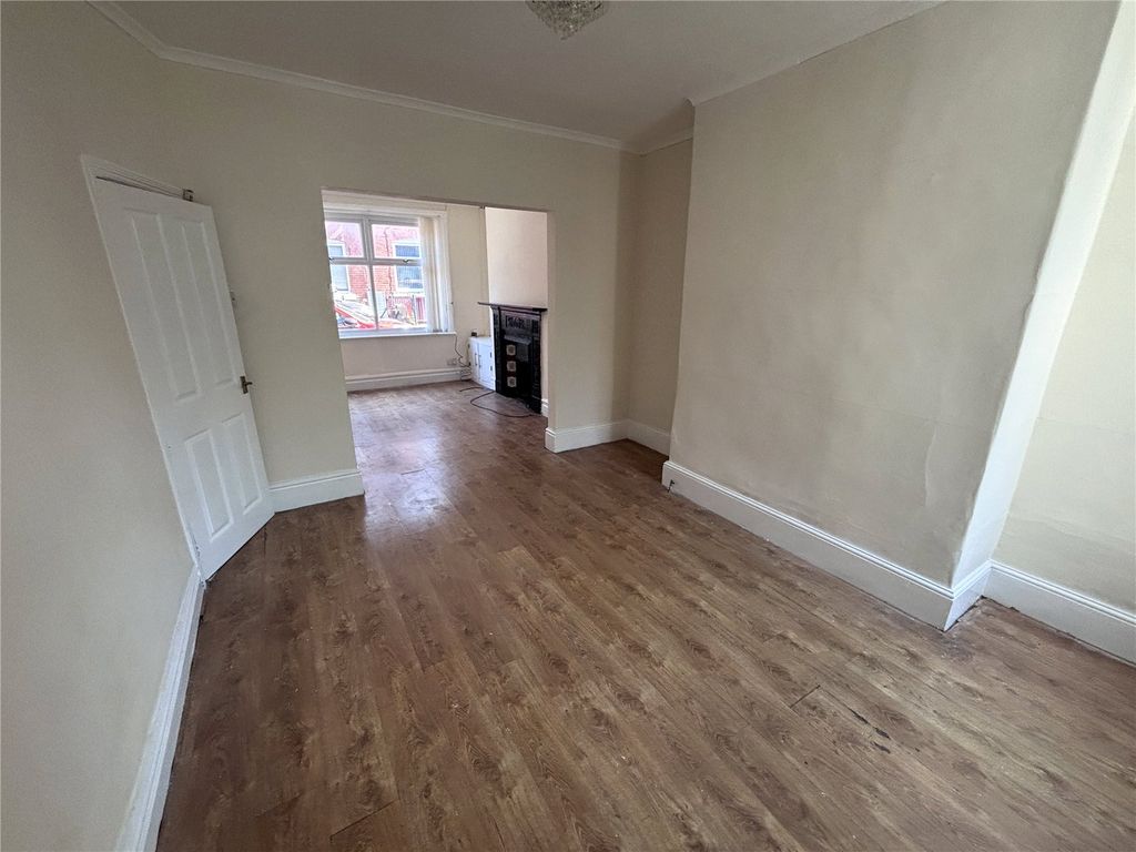 Property photo 3 of 11 Picture No. 04