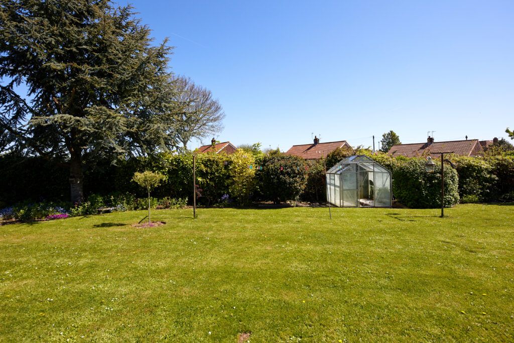 Property photo 3 of 41