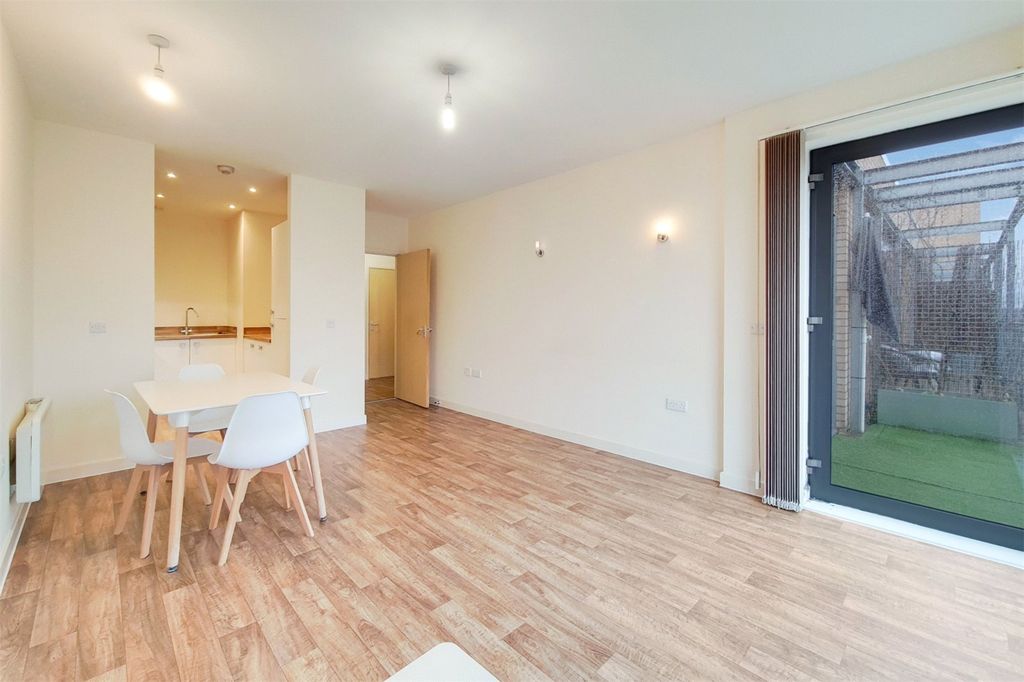 Property photo 2 of 10 Picture No. 02