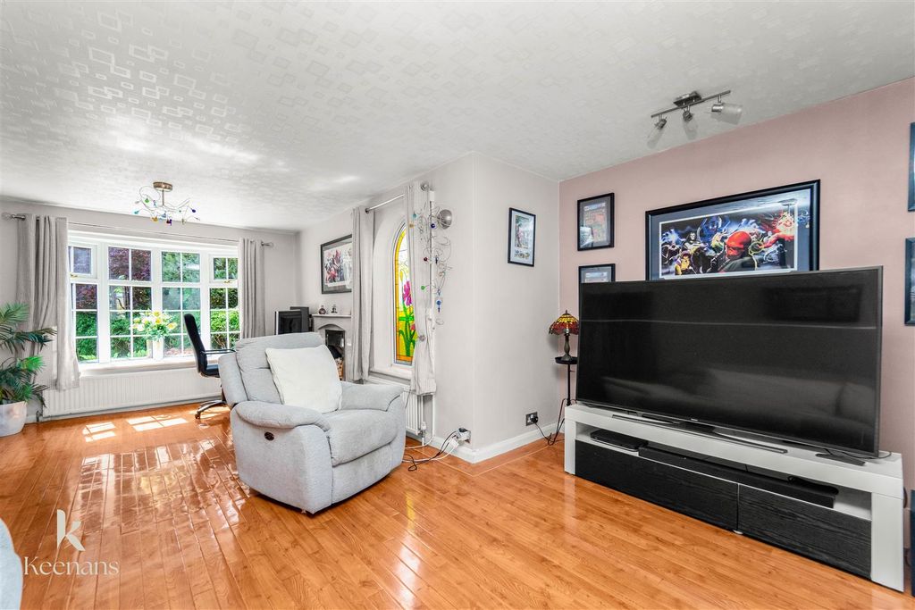 Property photo 3 of 70 3.Jpg
