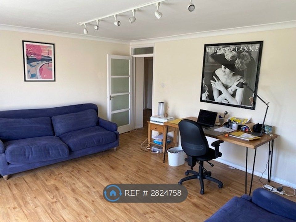 Property photo 2 of 7