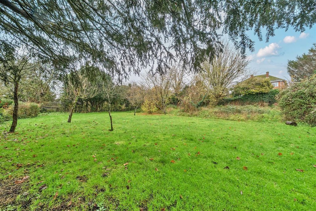 Additional image 16 of 6 bed detached house to rentThe Square, Cranborne, Wimborne BH21