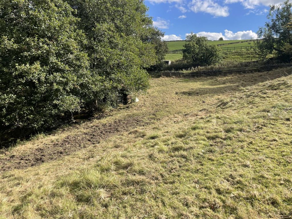 Property photo 3 of 9 Image4.Jpeg