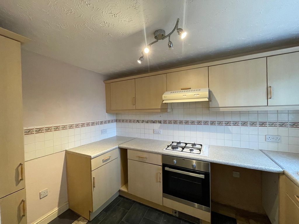 Property photo 3 of 7