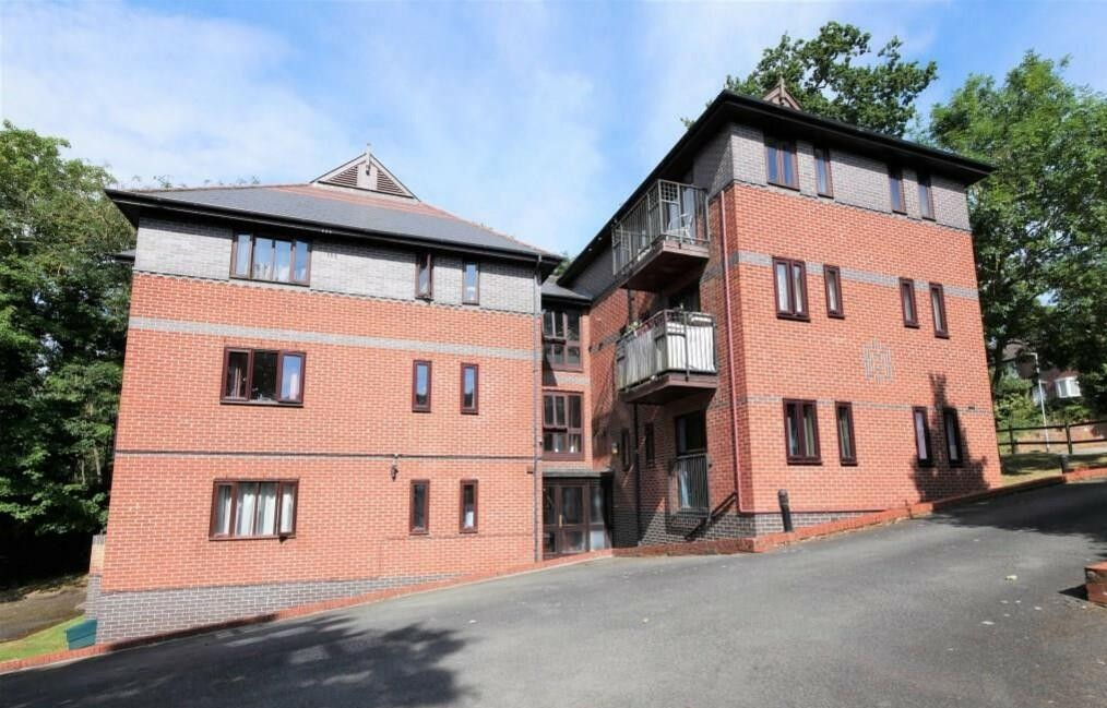 Property photo 1 of 1