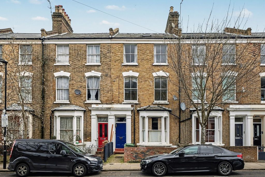 Property photo 1 of 10