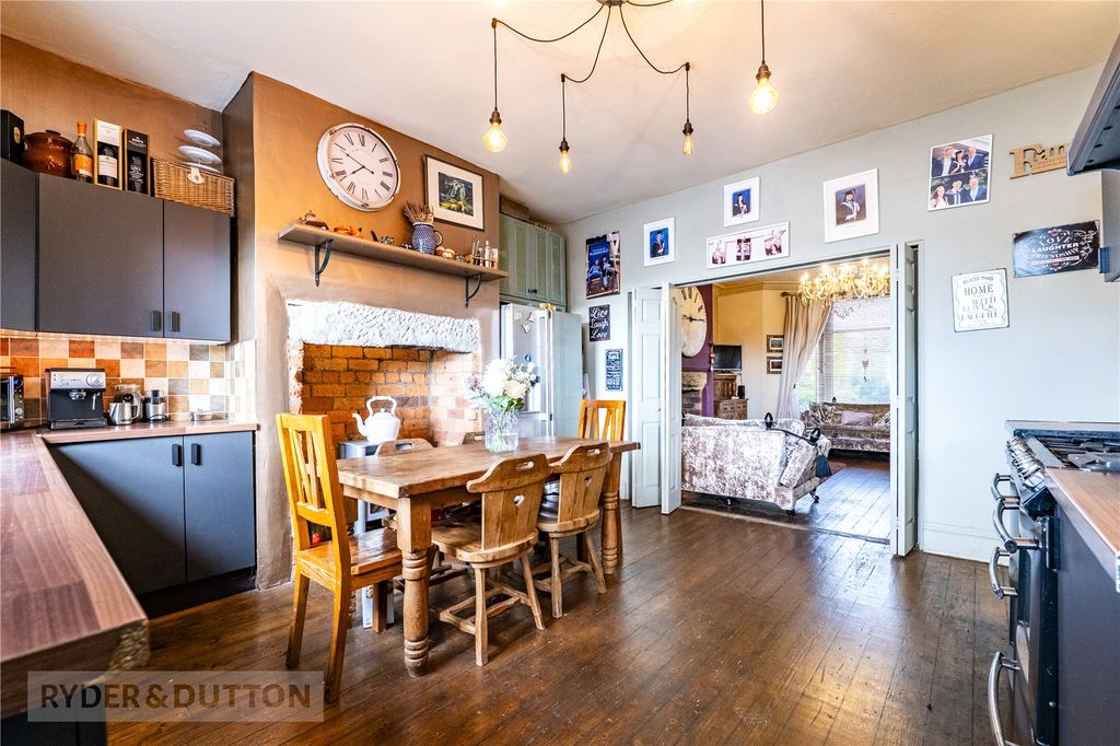 Property photo 1 of 30 Picture No. 07