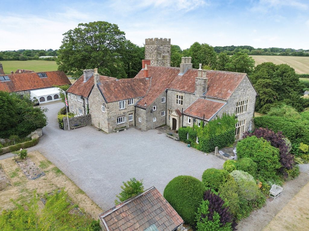 Property photo 1 of 50