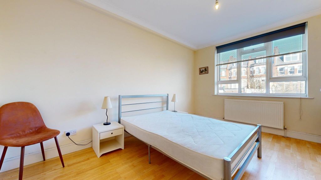 Property photo 3 of 15 Bedroom