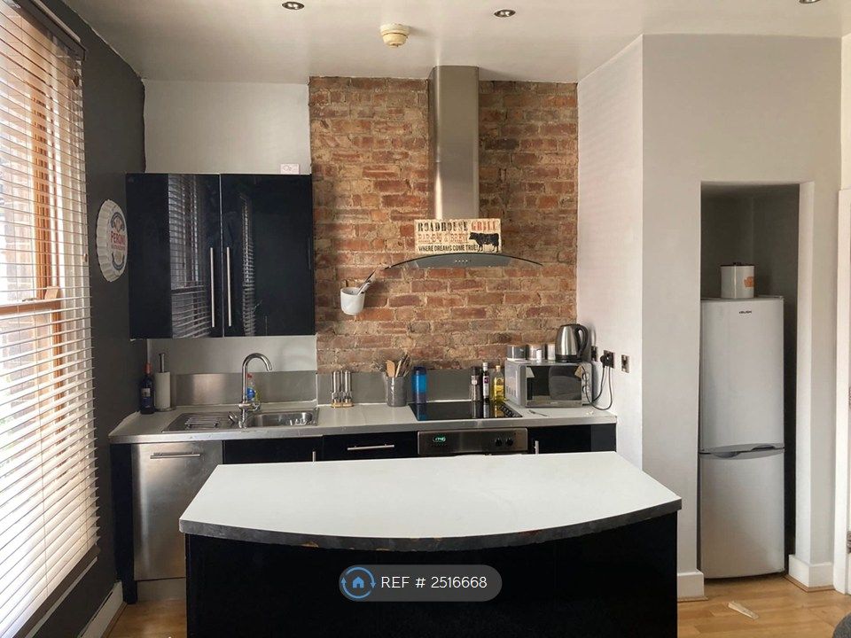 Property photo 1 of 8 Open Plan Kitchen
