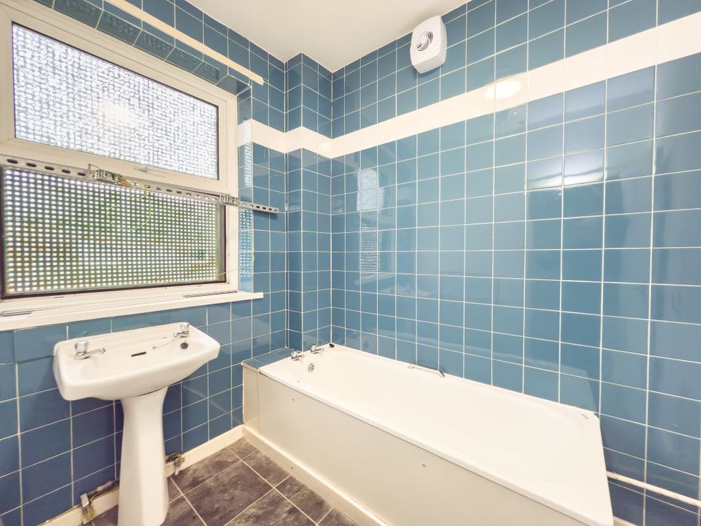 Property photo 3 of 10 Image 3
