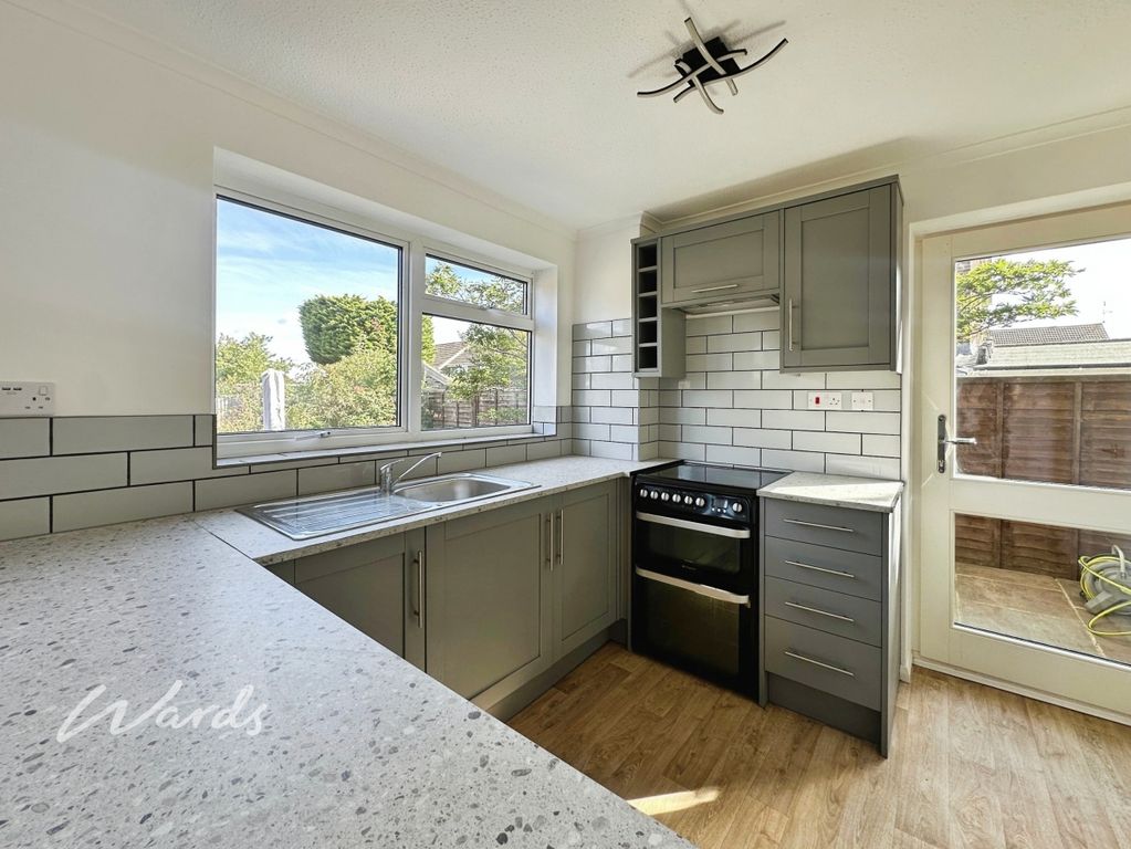 Property photo 2 of 22 Kitchen
