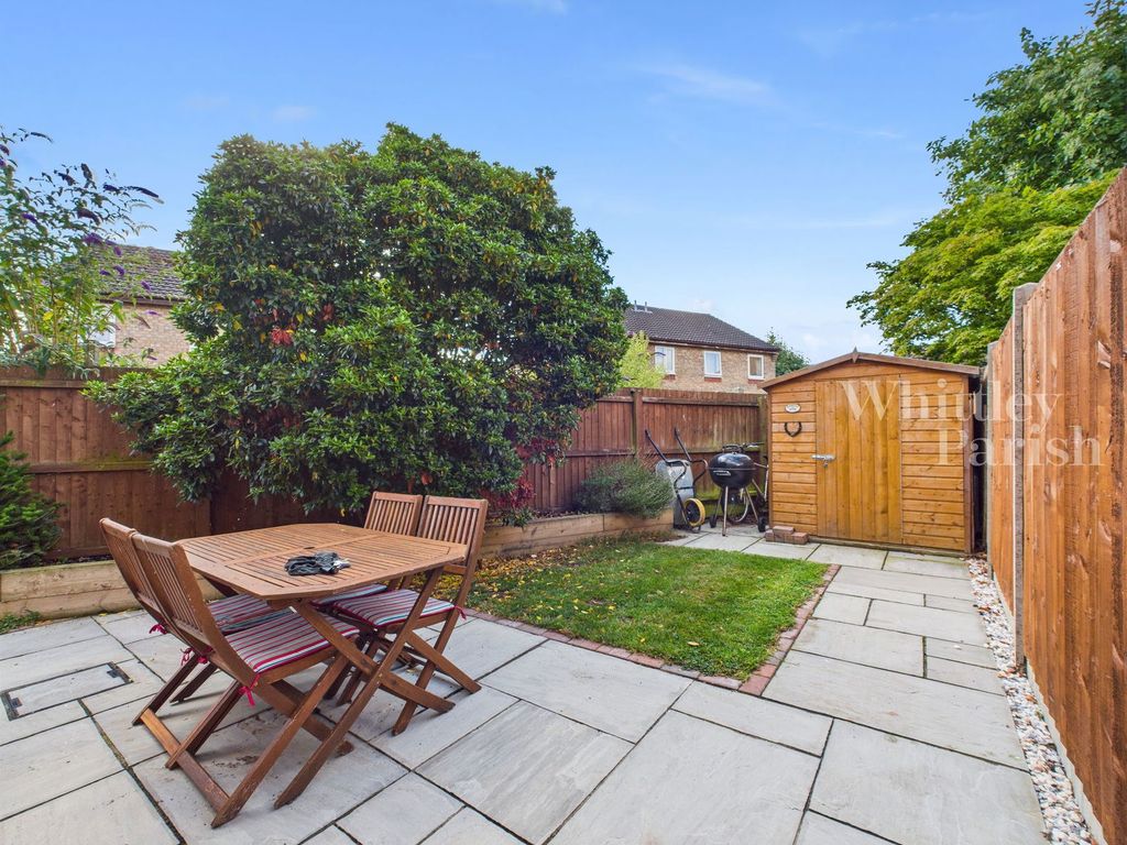 Property photo 2 of 12