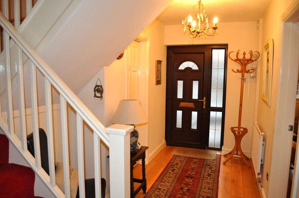 Property photo 2 of 21 Image 2