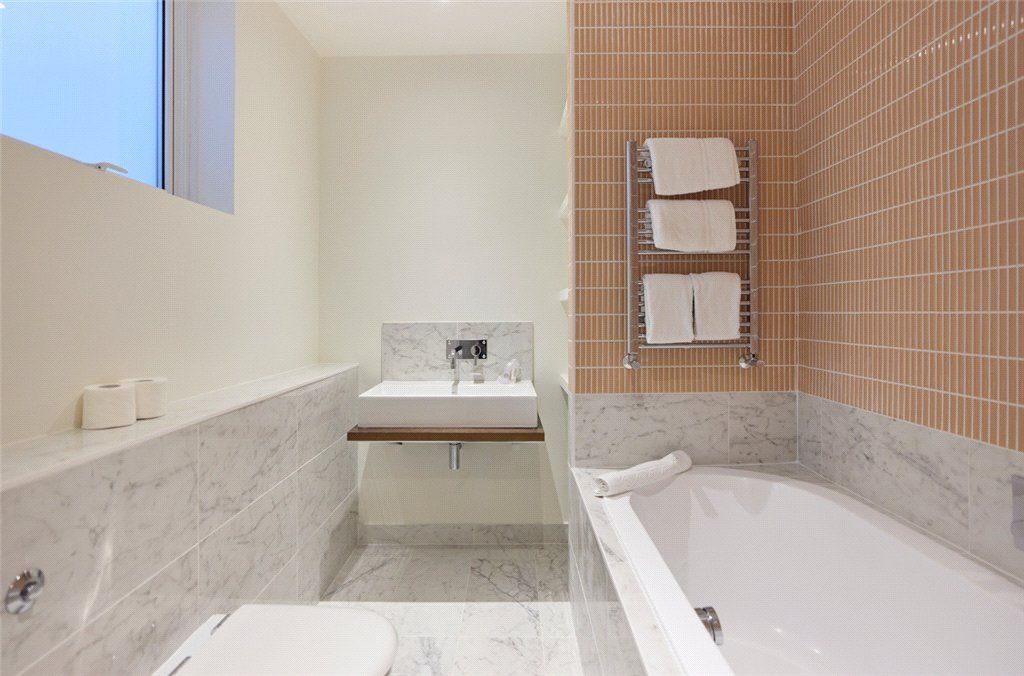 Property photo 3 of 17 Picture No. 05