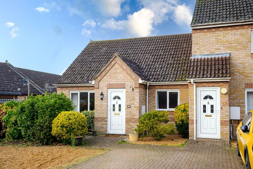 Property photo 1 of 11