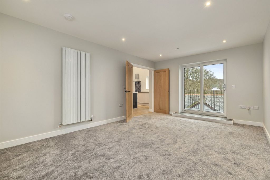 Additional image 7 of 3 bed detached house for saleSilver Drift, Beach Hill, Milford Haven, Pembrokeshire SA73