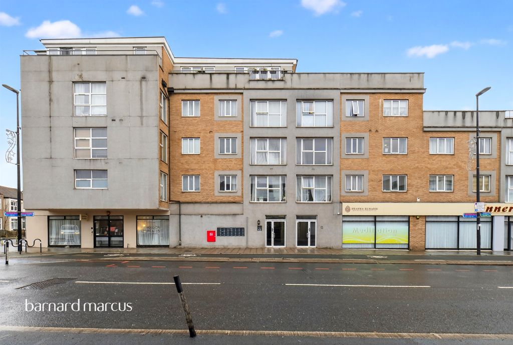 Property photo 1 of 33