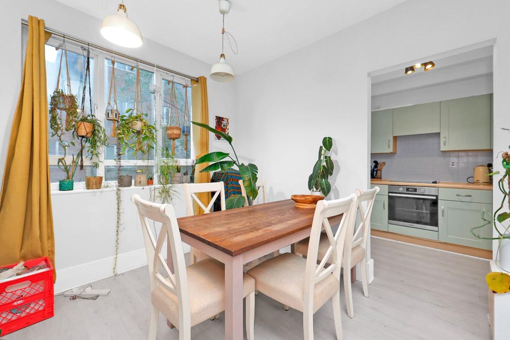 Property photo 3 of 13 9S4A2972.Jpg