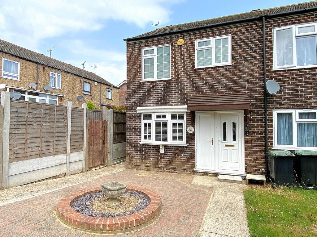 Property photo 1 of 11