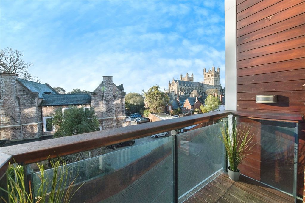 Property photo 1 of 11 Picture No. 05