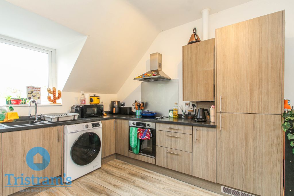 Property photo 2 of 18 Img_10630_6_Original