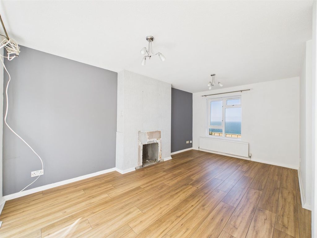 Property photo 3 of 13 Living Room
