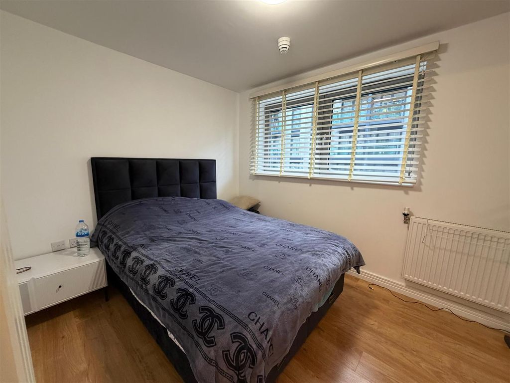 Property photo 3 of 7 645687Cb-01B1-4104-A8E3-834Ba0Cf35Fd.Jpg