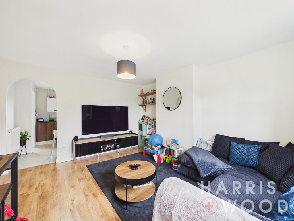Property photo 2 of 26 5154362