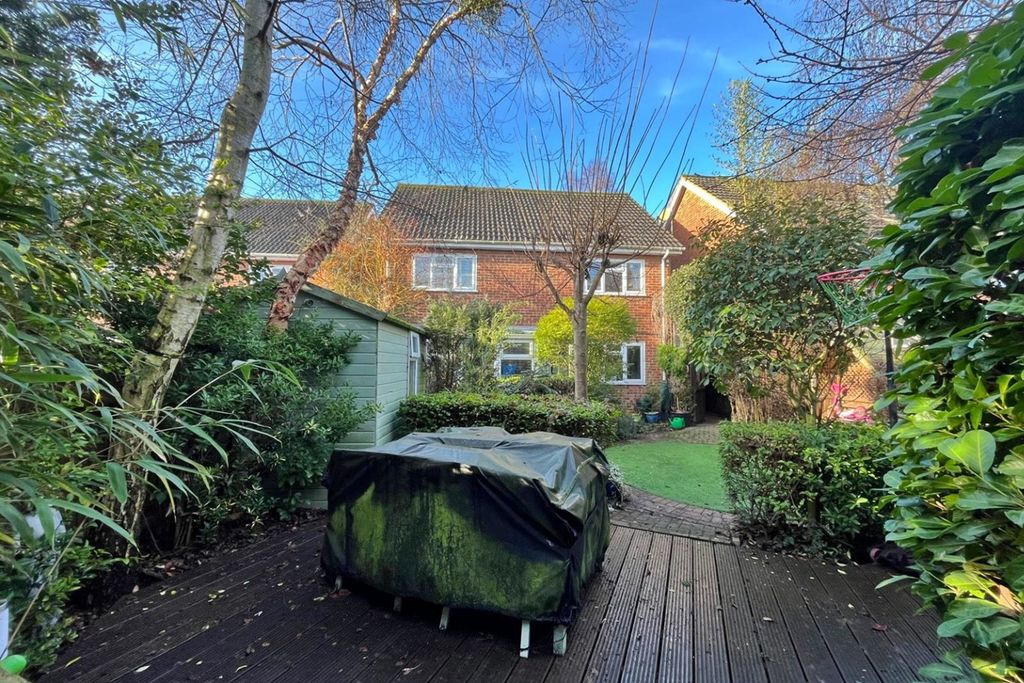 Property photo 2 of 16 4686514