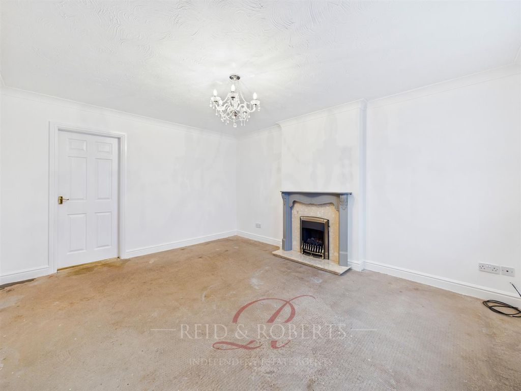 Property photo 3 of 21 Cam03999G0-Pr0211-Still003.Jpg