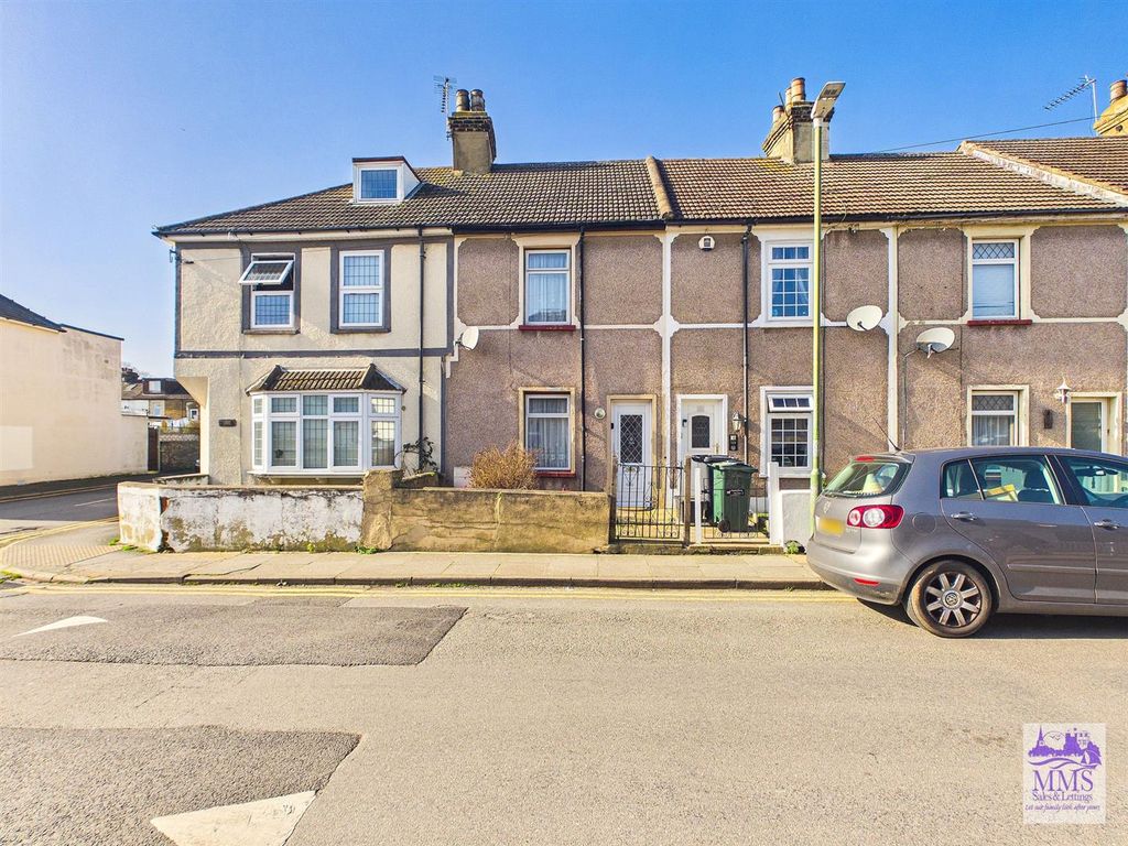 Property photo 1 of 16 Cam04098G0-Pr0170-Still022.Jpg