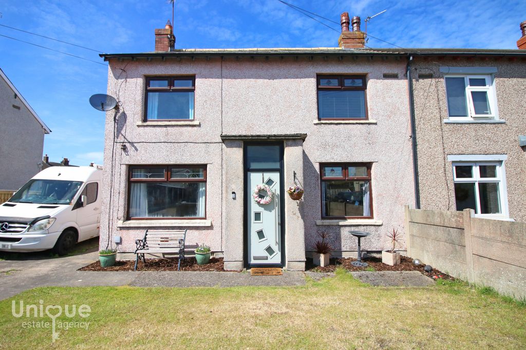 Property photo 1 of 25