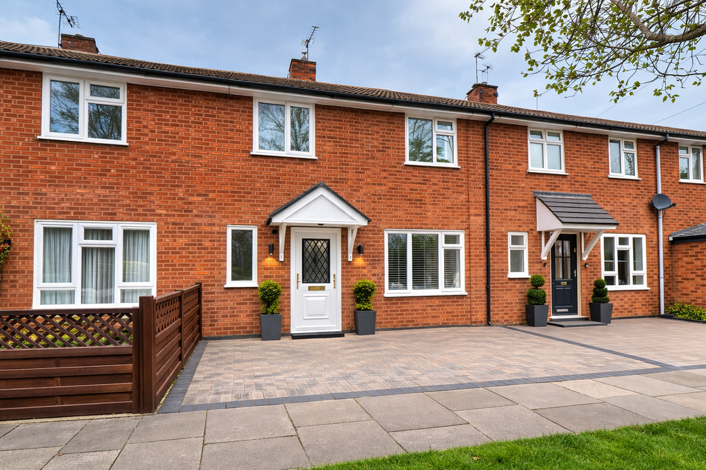 Property photo 1 of 9 External Front