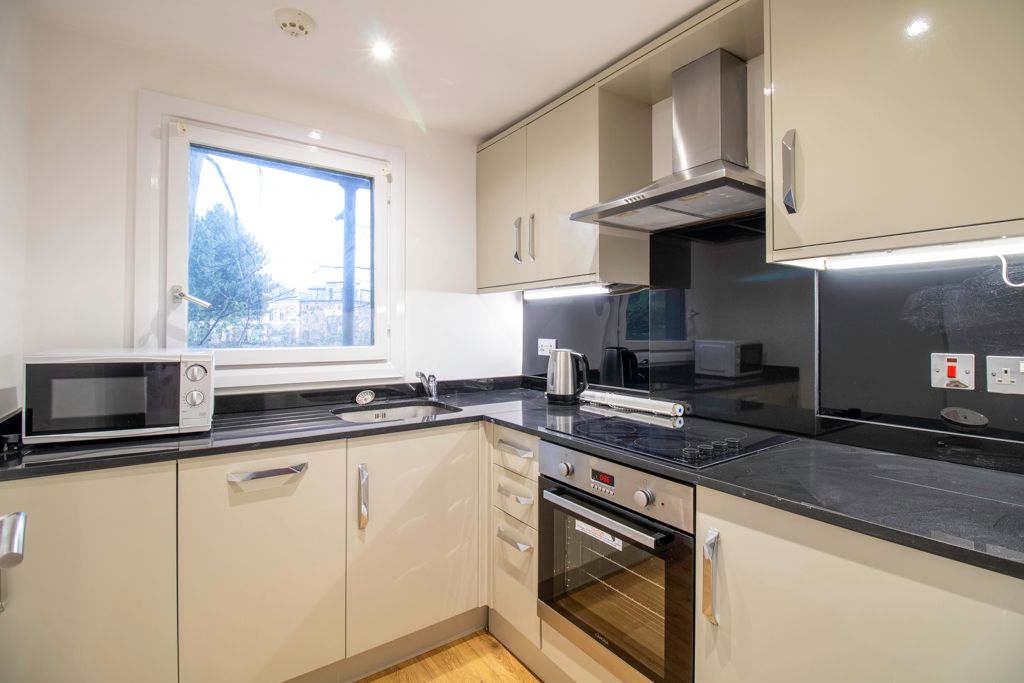 Property photo 2 of 9 Jpg