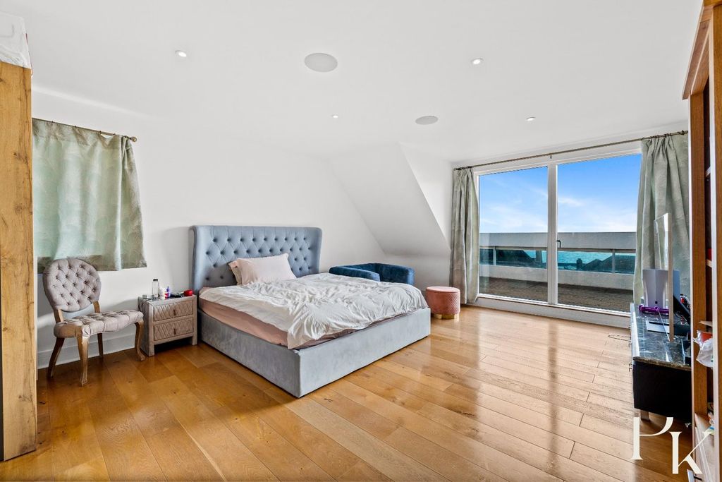 Additional image 27 of 5 bed detached house for saleRoedean Crescent, Brighton BN2