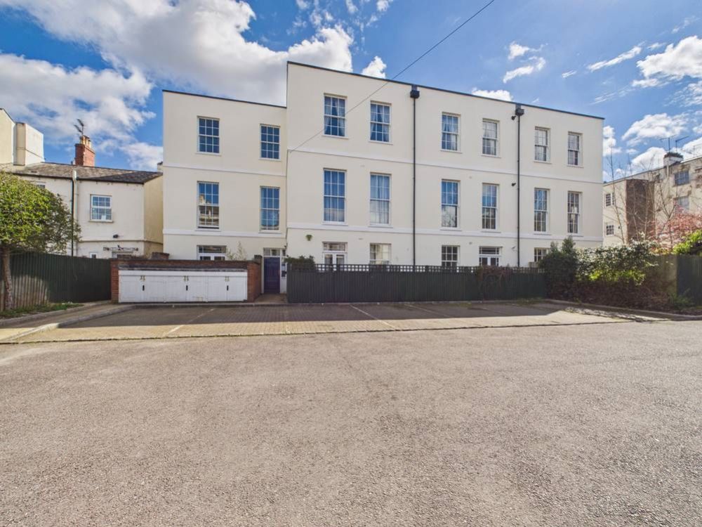 Property photo 1 of 10 Cam01740G0-Pr0538-Still001-Thumbnail-H750-70