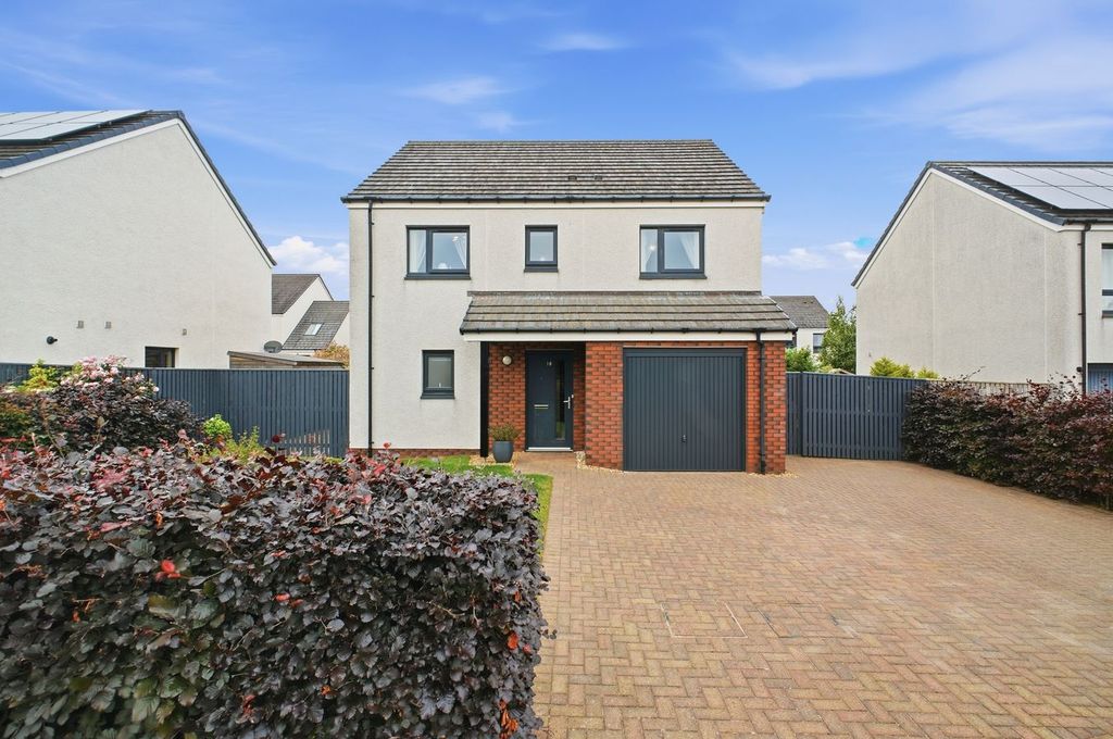 Additional image 21 of 4 bed villa for saleLady Isle Avenue, Ayr KA7