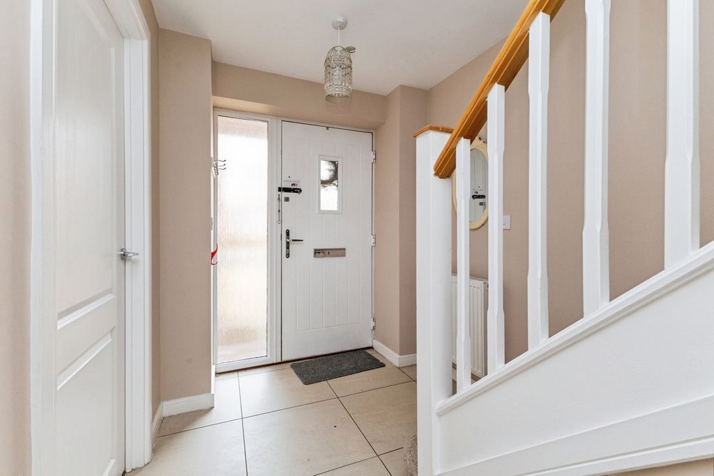 Property photo 2 of 19 Pbox-Img.Jpg