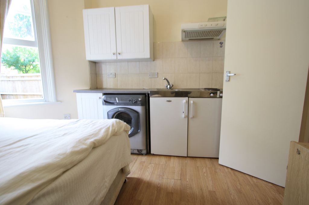 Property photo 1 of 4