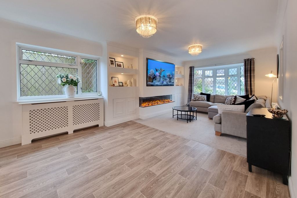 Property photo 2 of 17 20260126_122328