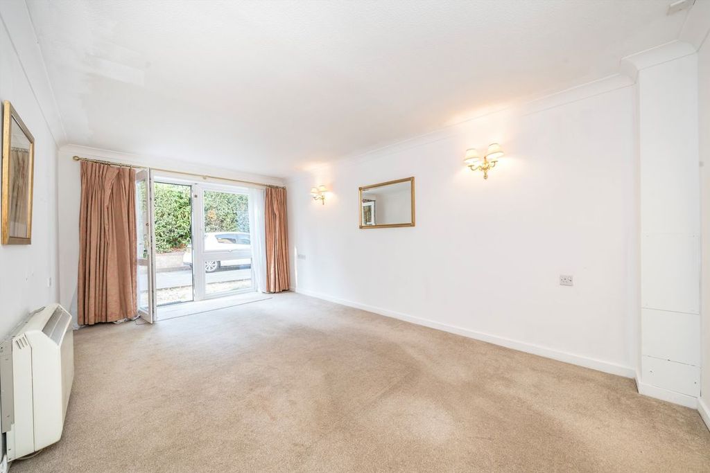 Property photo 2 of 6