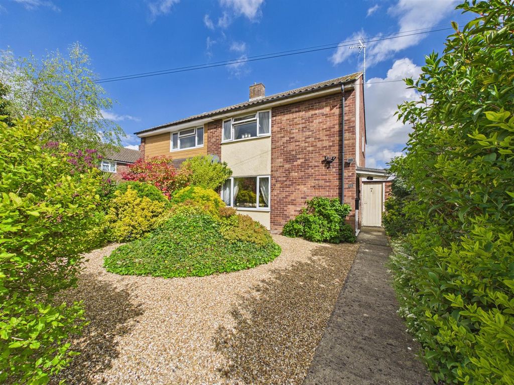 Property photo 1 of 12 Cam02435G0-Pr0214-Still017.Jpg